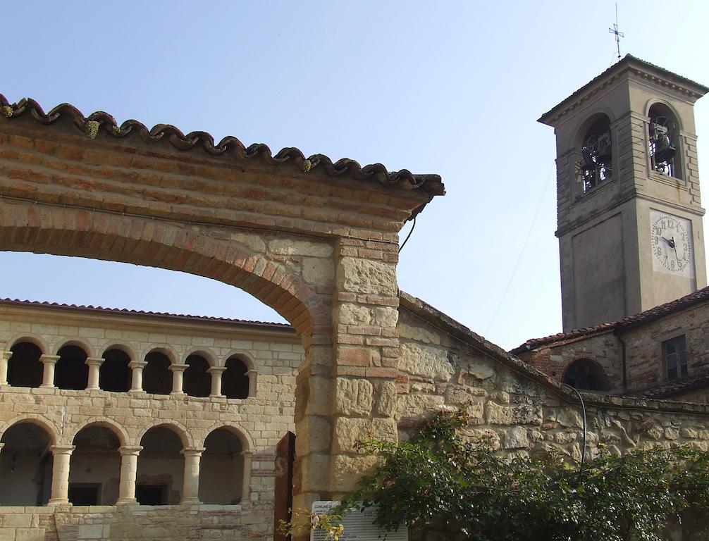 Bed and Breakfast Benvenuti Altrove Cella Monte Exterior foto